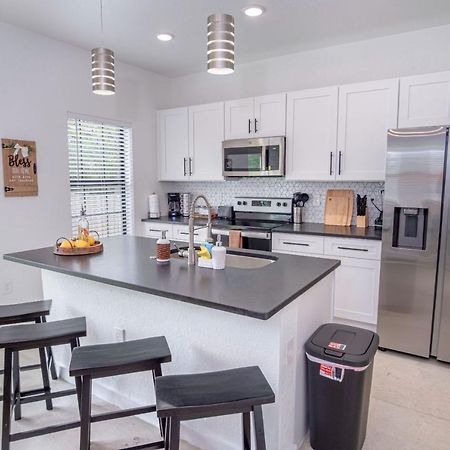 Brand New 4 Stylish 3Br Near Exciting Downtown Apartment San Antonio Bagian luar foto